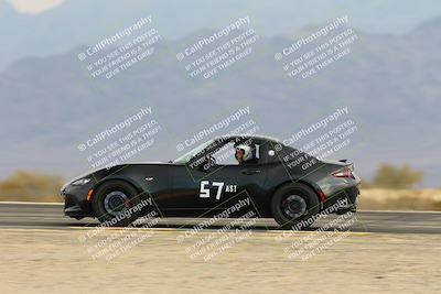 media/Jan-25-2025-SCCA SD (Sat) [[918ace9a21]]/2-Intermediate/Session 2 Turn 3 Inside Speed Panes/